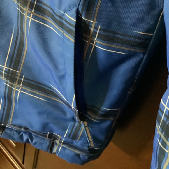 EUC Boys Columbia snow jacket, Sz M - Picture 3 of 10